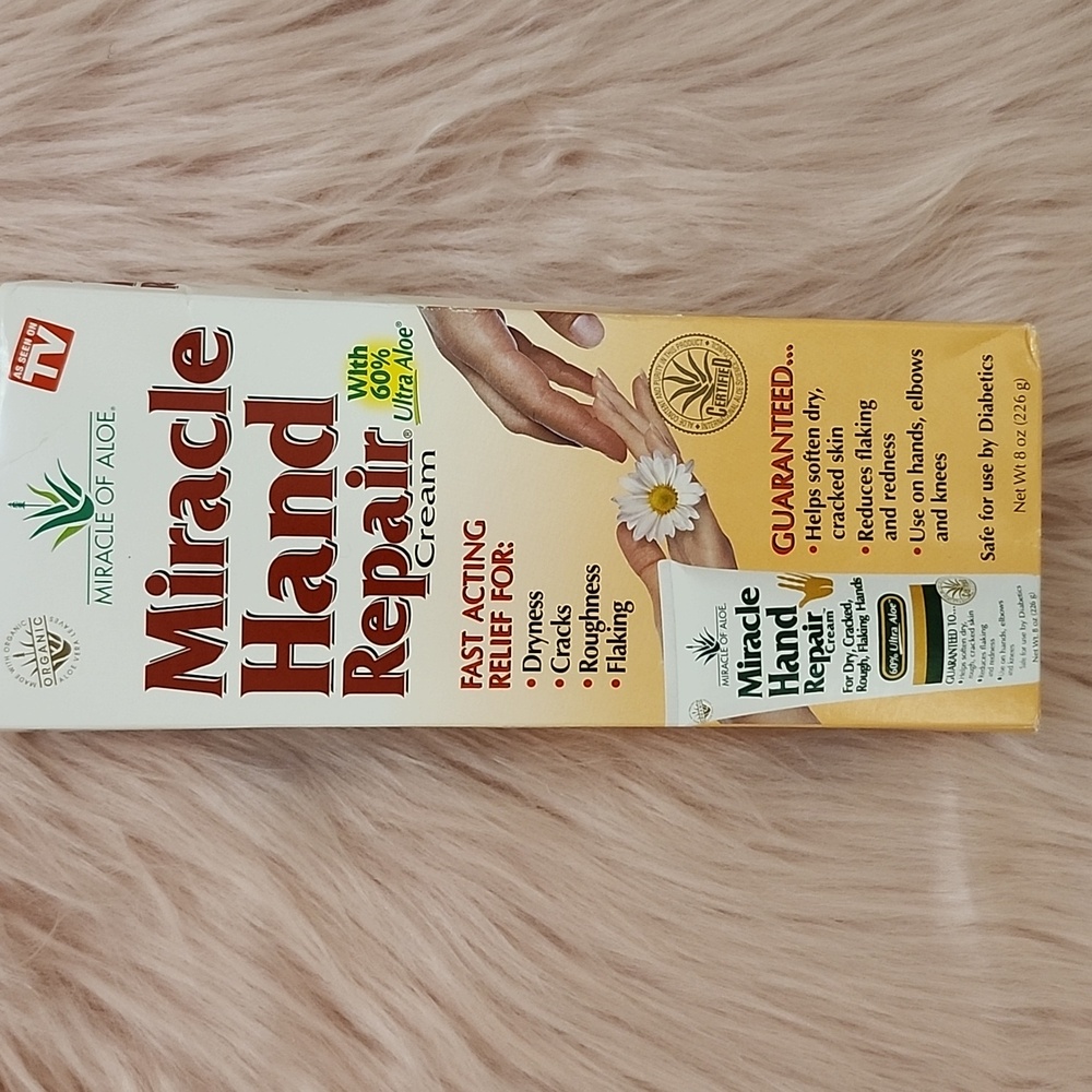 AS SEEN ON TV!! Brand New MIRACLE HAND REPAIR CREAM